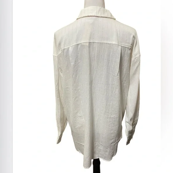 NWT Diana Embellished Oversized Woven Blouse - Picture 2 of 5